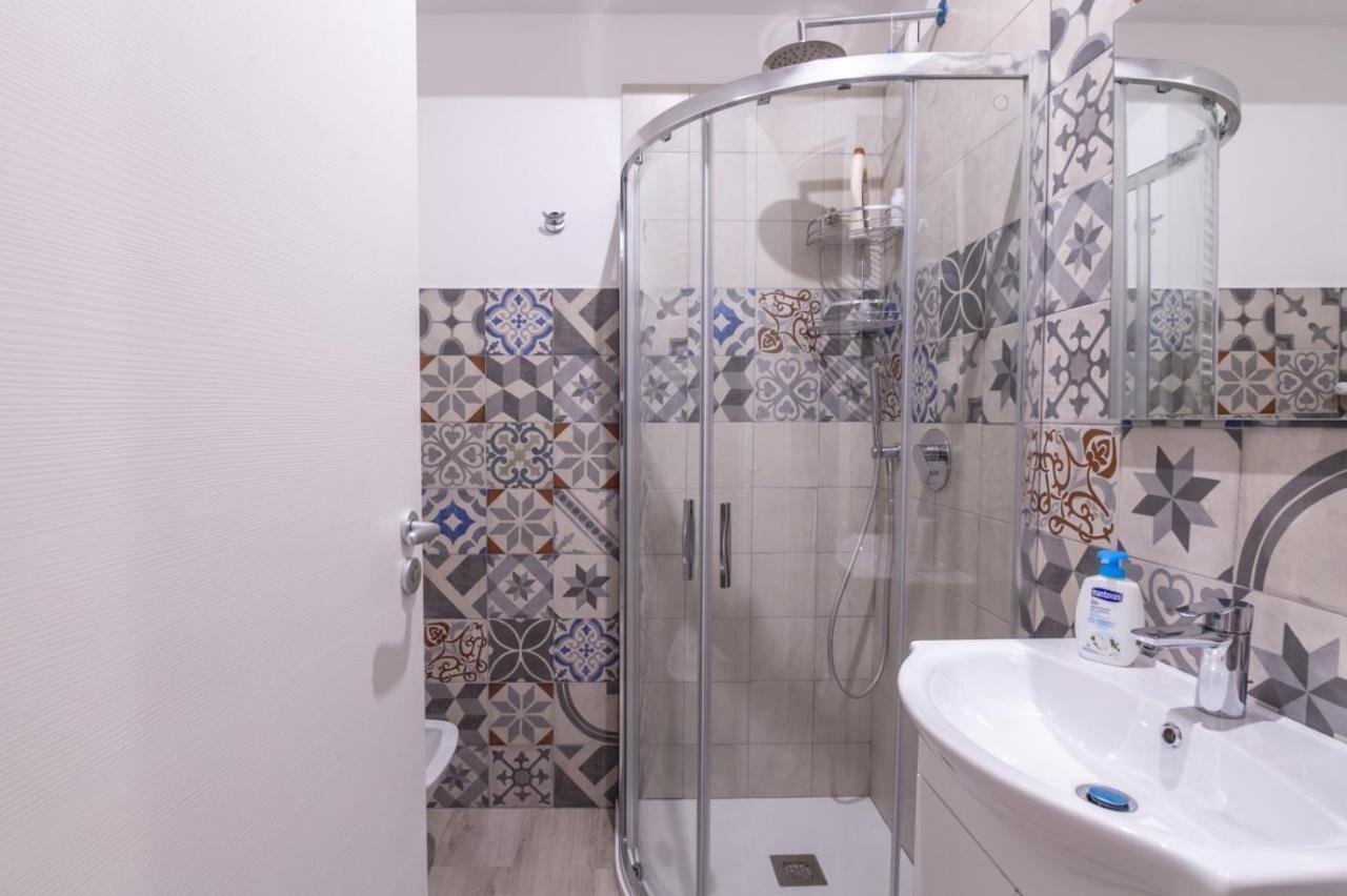 Residenza Borgo Guazzo Hotel Parma Luaran gambar
